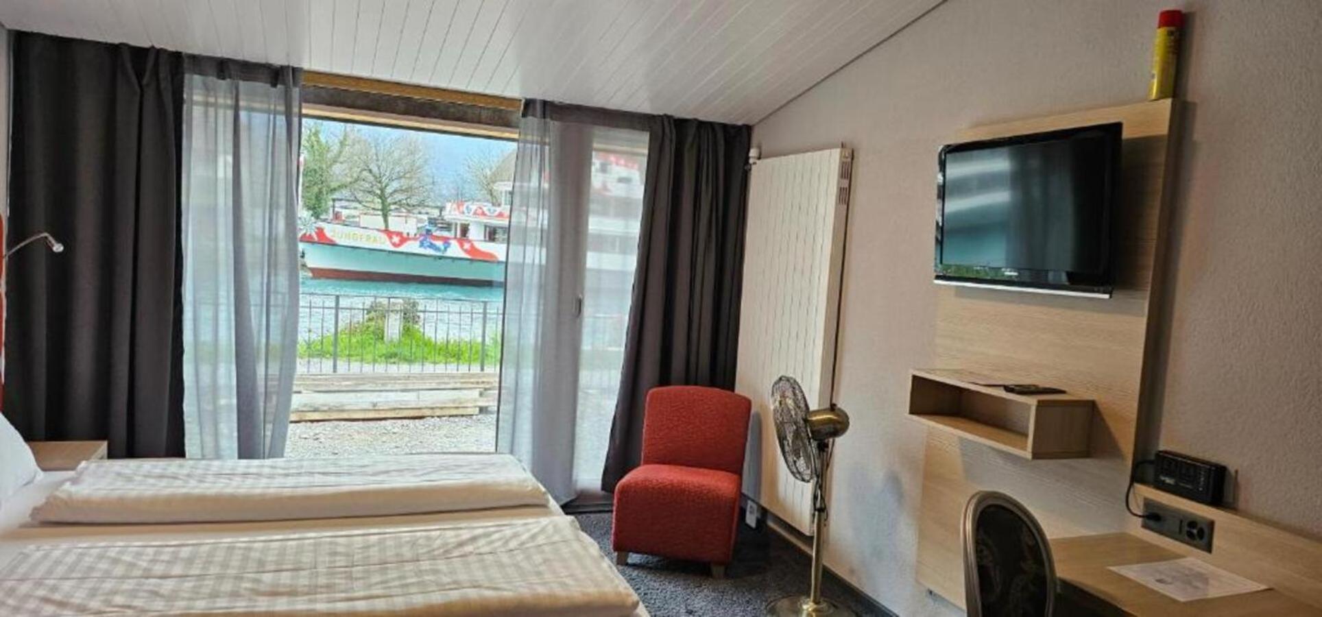 The River Village Интерлакен Экстерьер фото